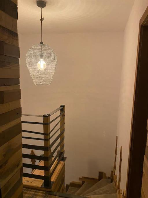 Als As De Coeur La Maison Aux Mille Et Un Coeurs Neuve-Eglise Exterior foto